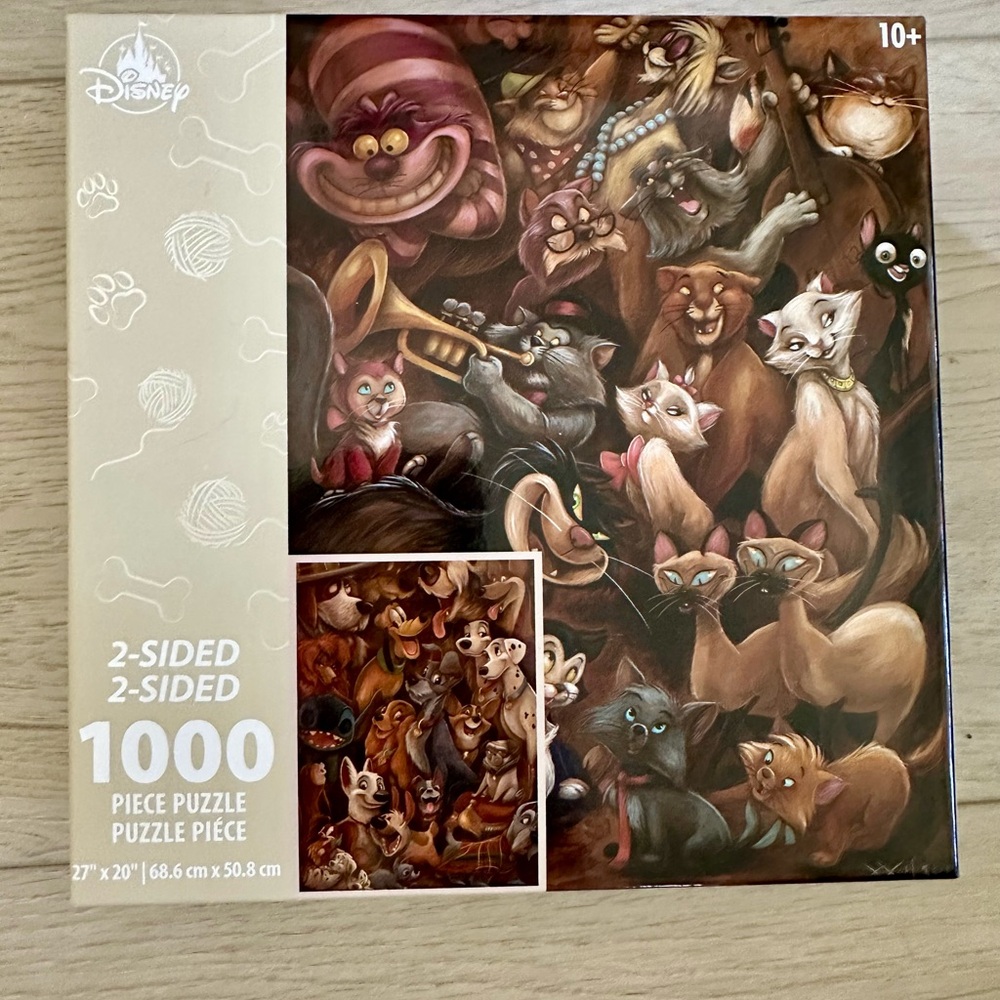 Disney 2-Sided Puzzle with Classic Cat and Dog characters
